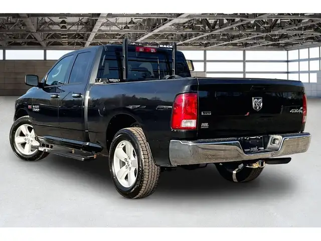 2017 Ram 1500 SLT Quad Cab V8 | AS IS | 4X4 - Photo 12