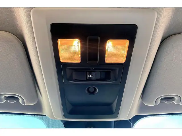 2017 Ram 1500 SLT Quad Cab V8 | AS IS | 4X4 - Photo 23