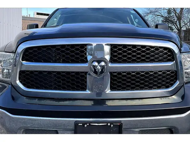 2017 Ram 1500 SLT Quad Cab V8 | AS IS | 4X4 - Photo 29