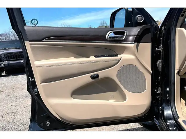 2014 Jeep Grand Cherokee Overland V8 | 2Sets Wheels | AS IS | 4X - Photo 18