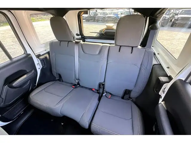 2024 Jeep Wrangler Sport S 4Dr | Heated Seats | SafetyTech | 4x4 - Photo 26