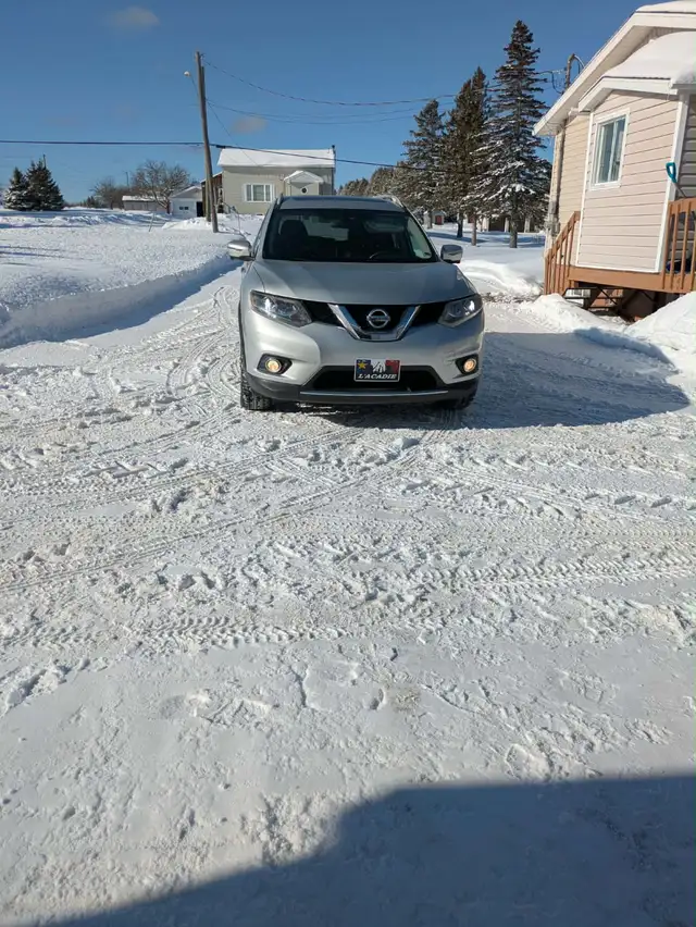 2016 Nissan Rogue - Photo 2