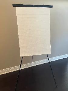Flip Chart / Whiteboard Easel – Excellent Condition – Moving