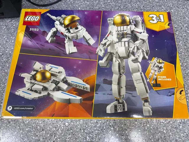 Lego 31152 Creator Space Astronaut 647 Pcs New - Photo 2