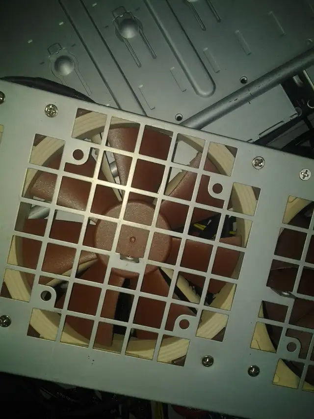 GENERIC 4u ai chassis HUGE 8 FAN ventilation 2xcpu many gpu slot - Photo 8