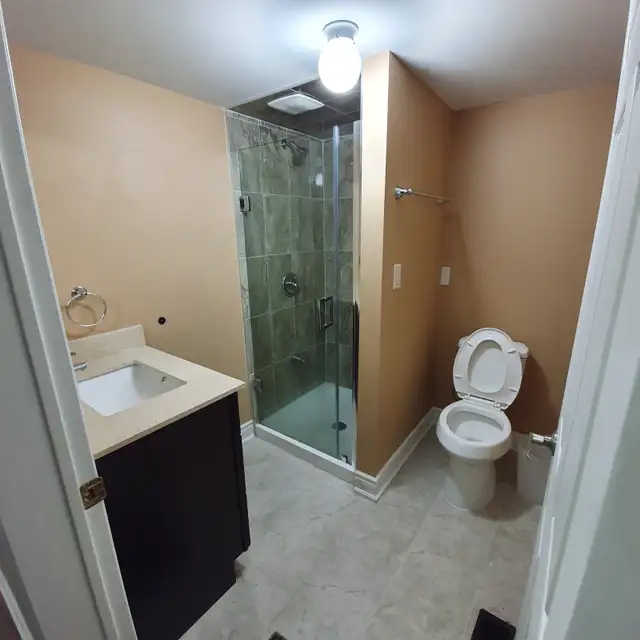 STARTING MAY 1ST – 3 ROOMS FOR RENT NEAR YORK UNIVERSITY - Photo 2