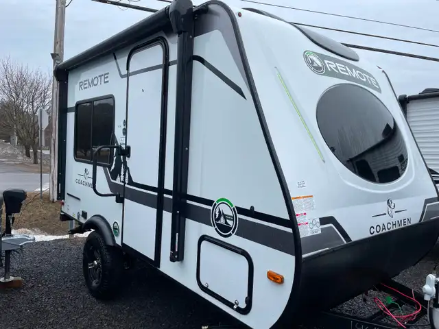 Roulotte neuve coachmen remote 12.1 2026 tout équipé