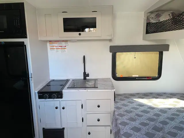 Roulotte neuve coachmen remote 12.1 2026 tout équipé - Photo 8