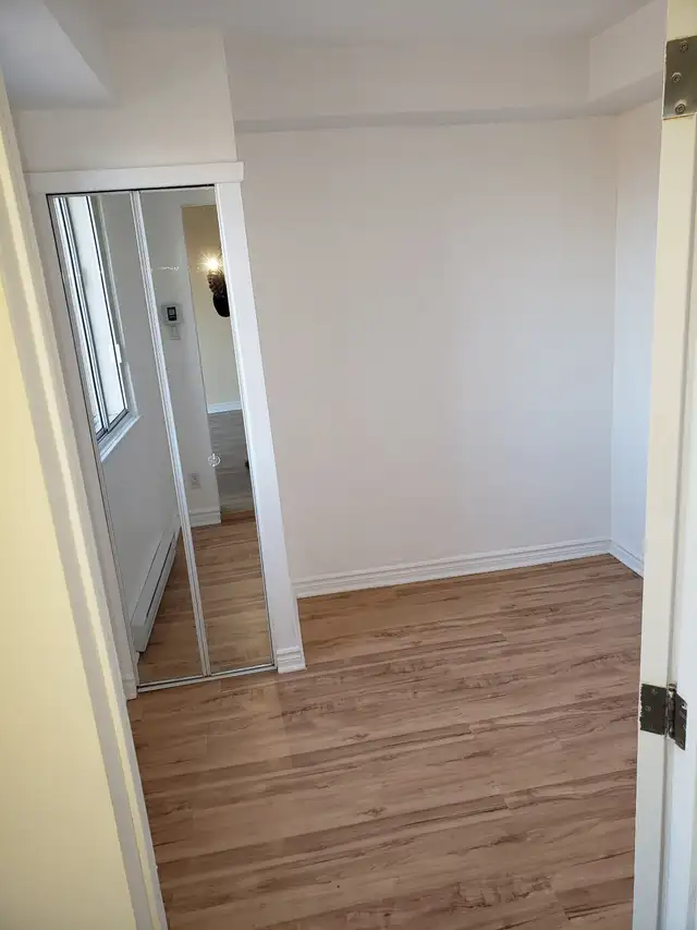 5 1/2 for rent NDG - Photo 2