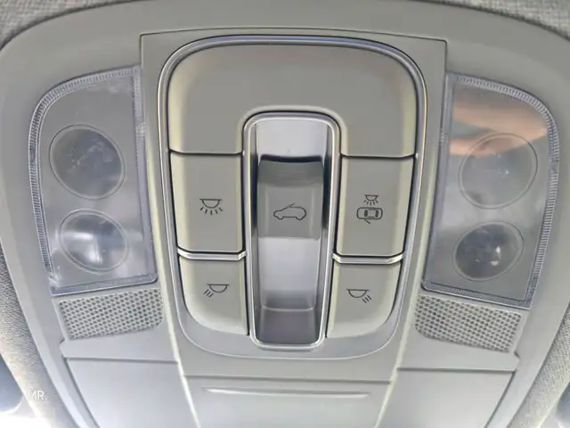 2019 Hyundai Santa Fe Ultimate Leather Heated Seates , Heated St - Photo 23