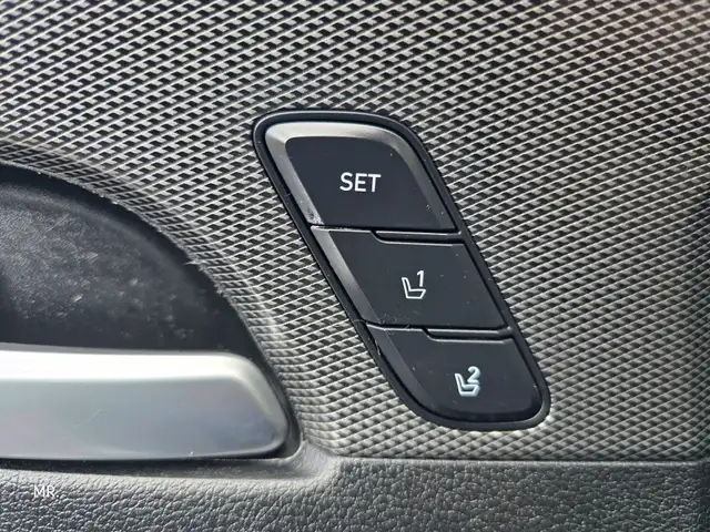 2019 Hyundai Santa Fe Ultimate Leather Heated Seates , Heated St - Photo 32