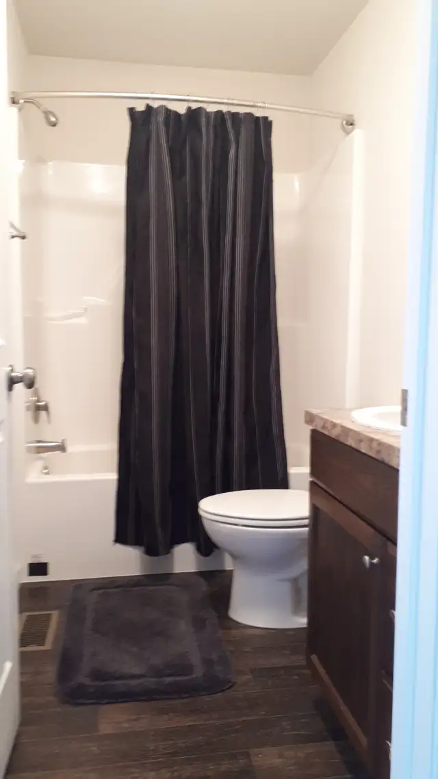 Furnished Room w/Prvate Bath - Photo 5