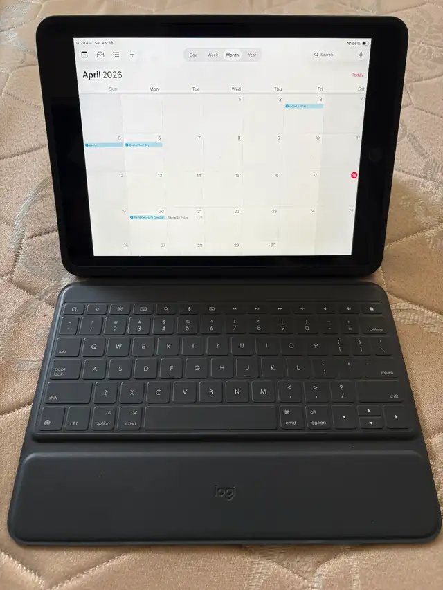 iPad Gen 9 Wifi and Cellular 64GB with Keyboard - $375 - Photo 2