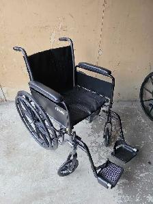 Drive Wheelchair with 18' seat width