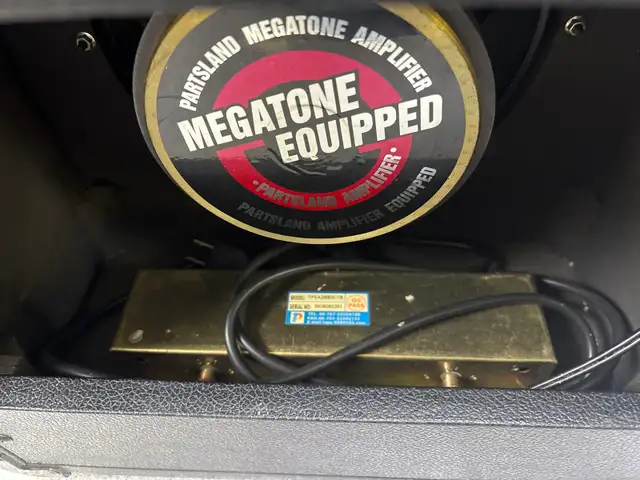 Mega GL-30R Guitar Amplifier - Photo 4