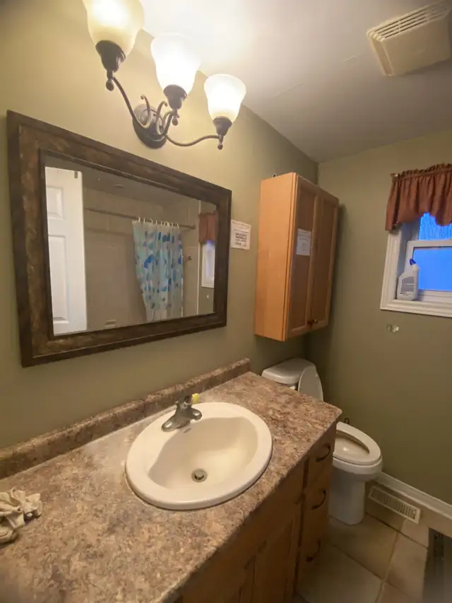 One minute walking to the Doon campus - Photo 5