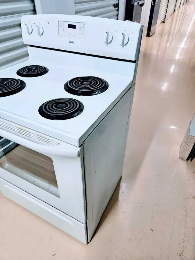 Inglis Electric Range -  Will Deliver - Photo 5