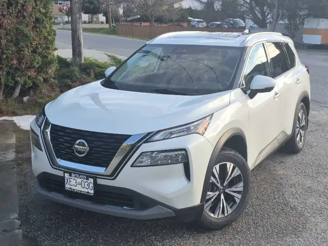 2021 NISSAN AWD ROUGE - Photo 2