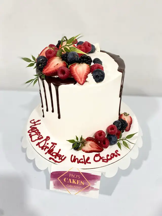 Berries cakes , strawberry cake chocolate drip