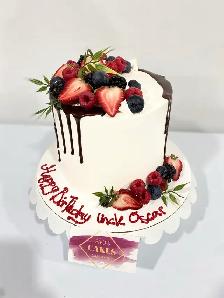 Berries cakes , strawberry cake chocolate drip