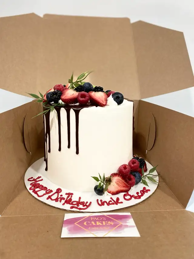 Berries cakes , strawberry cake chocolate drip - Photo 8