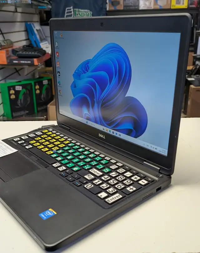 Dell E5550 i5 5ie 16Go SSD 256Go HDMI – Clavier GROS CARACTÈRES - Photo 2