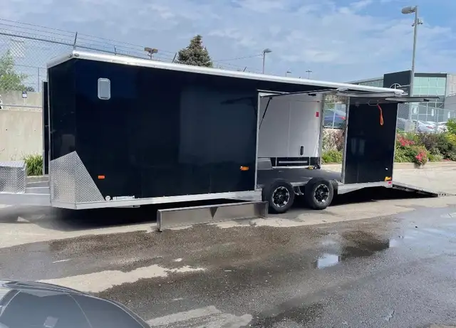 Classic car moving - Photo 2