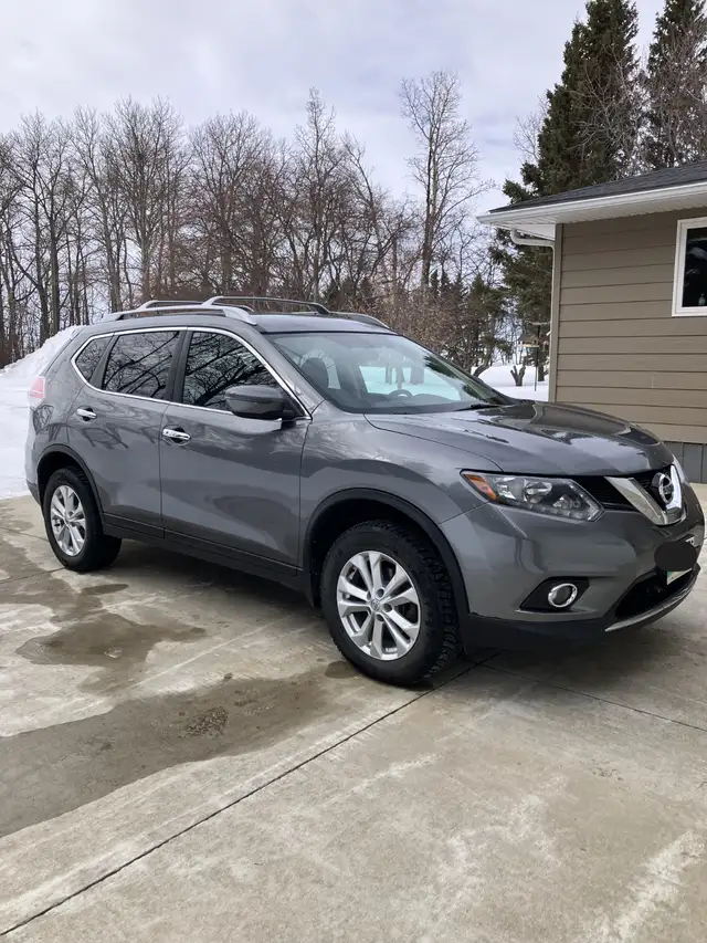 2016 NISSAN ROGUE SV - Photo 3