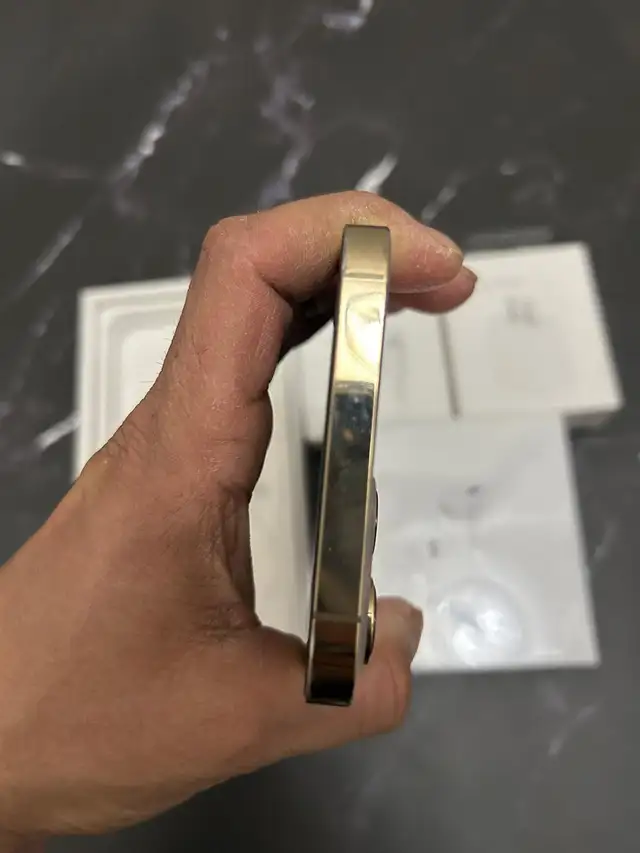 iPhone 12 Pro max 128GB Airpods Pkg/Delivery - Photo 5