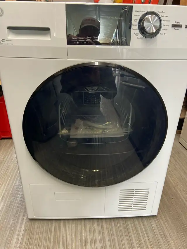 GE VENTLESS DRYER - Photo 3