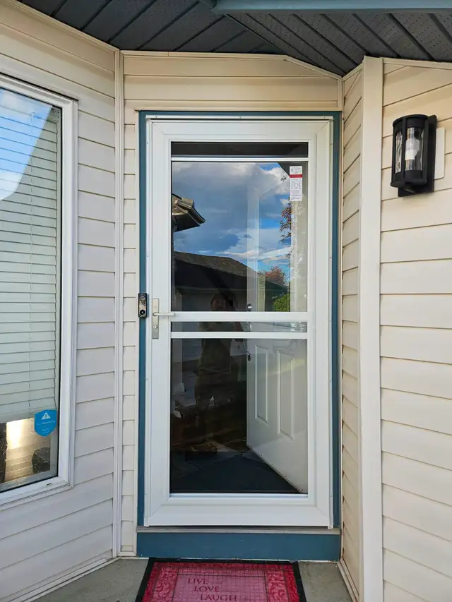 Storm Doors - Photo 5