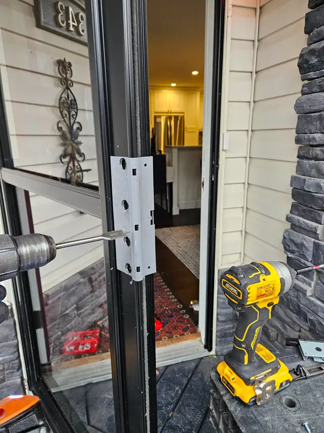 Storm Doors - Photo 6