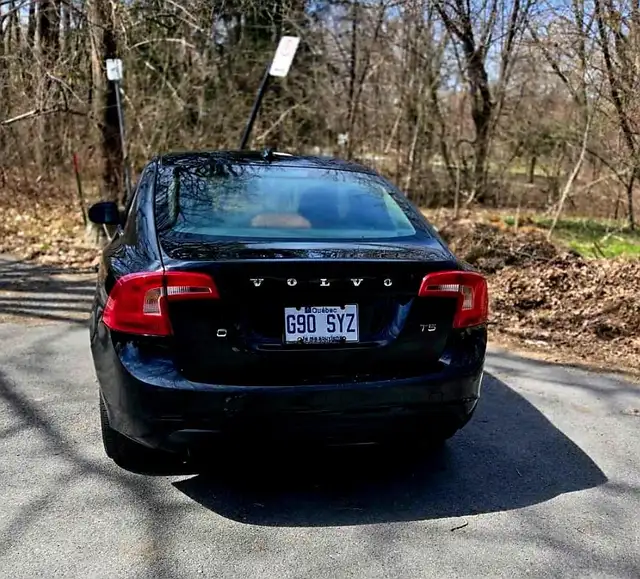 Volvo S60 T5 2012 – 164 000 km – Propre et bien équipée - Photo 2