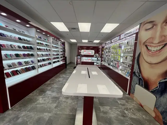 UNLOCKED IPHONE 14 PRO 256GB (DEEP PURPLE ) - $845  TAX - Photo 4