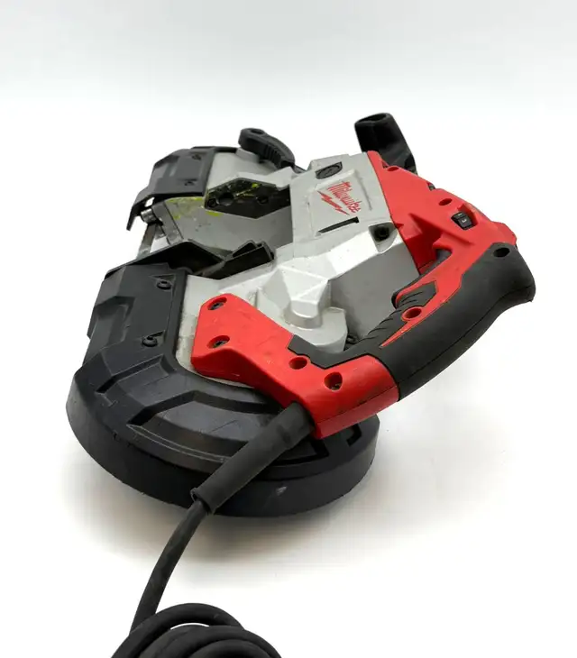 Milwaukee 6232-20 11 Amp Deep Cut Variable Speed Band Saw $279 - Photo 2