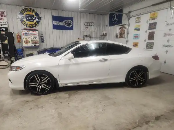 2016 Honda Accord Coupe Touring NAV REAR CAMERA LOADED - Photo 10