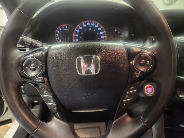 2016 Honda Accord Coupe Touring NAV REAR CAMERA LOADED - Photo 24