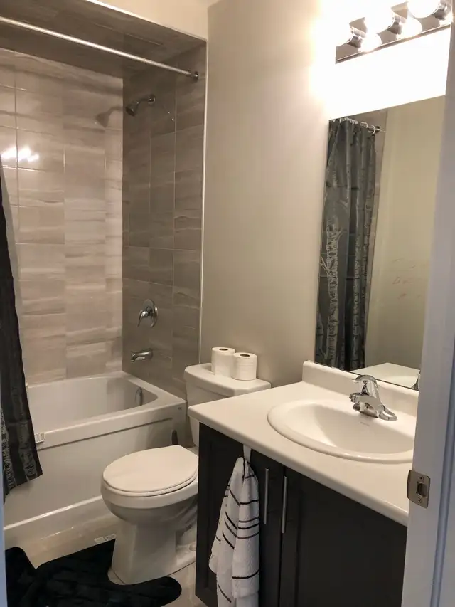 private room for rent - Photo 7