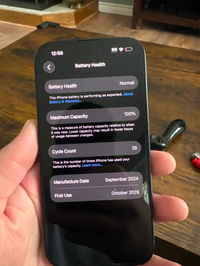 i Phone 15 - Photo 3