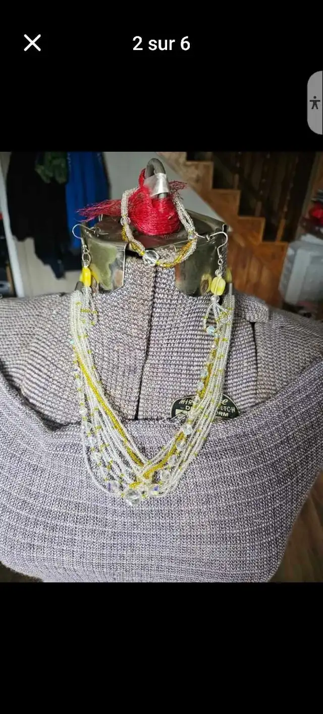 Collier avec bracelet et boucle d'oreilles fait à la main - Photo 3