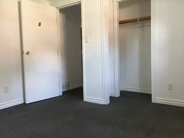 7 Rooms Student rental housing near University of waterloo - Photo 20