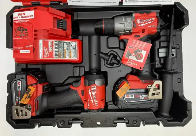 Milwaukee M18 FUEL 3697-22 Drill & Impact Combo Kit -$529 - Photo 3