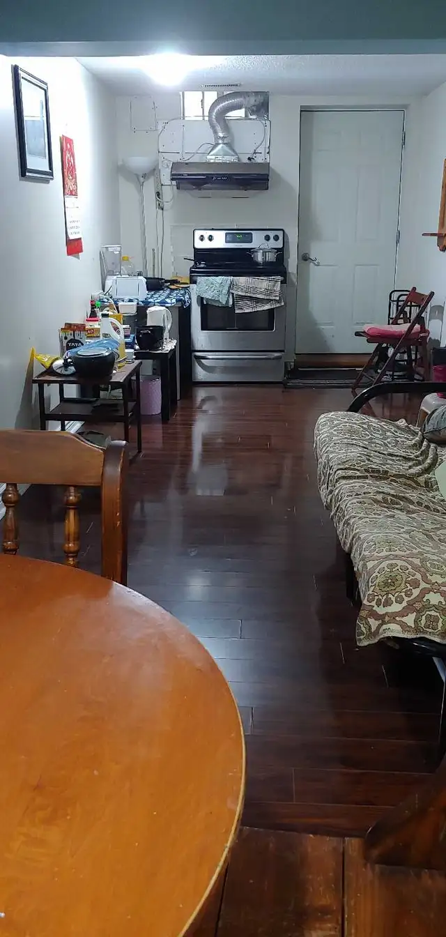 Girl Only Room In Quiet Area - Photo 2