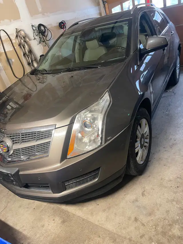 Comes with Safety 2011 Cadillac SRX Only Calls Please