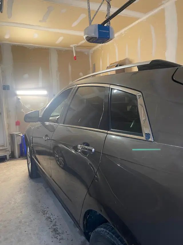 Comes with Safety 2011 Cadillac SRX Only Calls Please - Photo 4