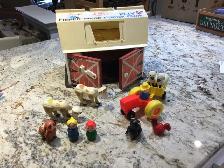 Fisher Price Play Family Farm 915