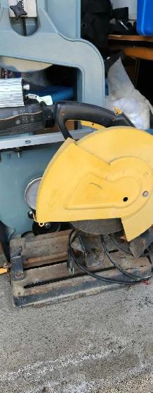 Metal chop saw