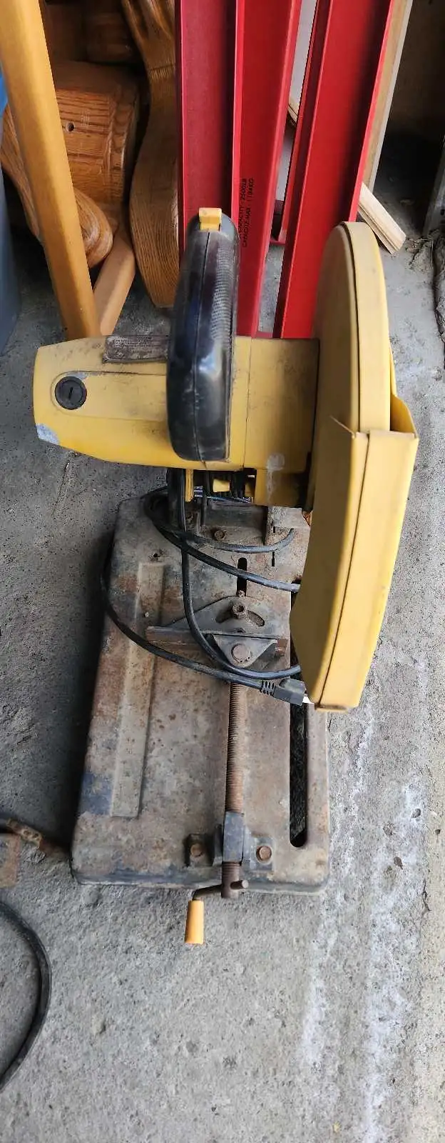 Metal chop saw - Photo 2