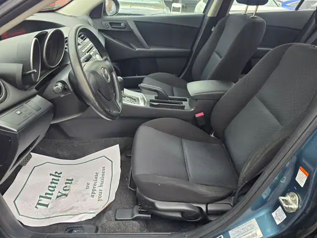 2011 Mazda Mazda3 - Photo 9
