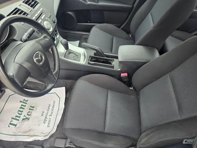 2011 Mazda Mazda3 - Photo 10